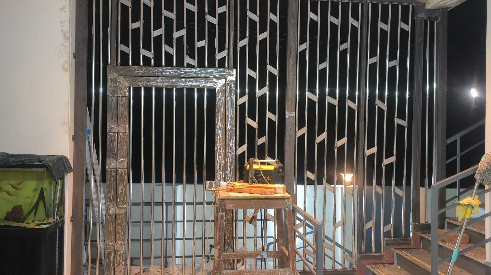 Entrance grill fabrication. Global Engineering project photograph